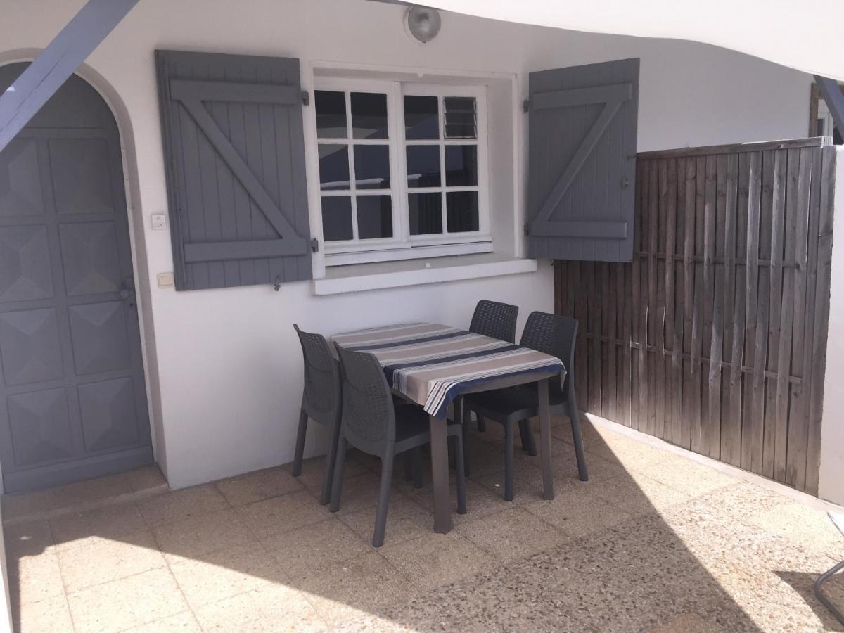 Le Clos Du Phare Bleu Holiday home