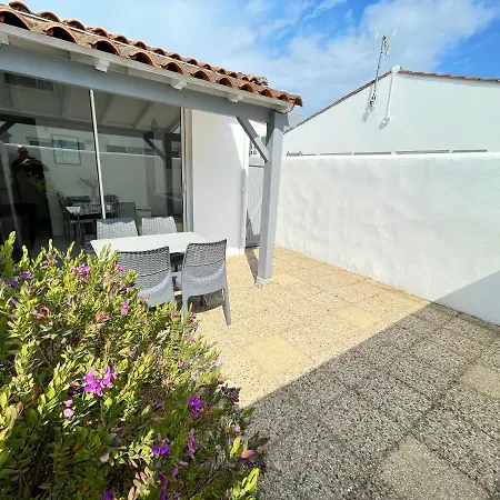 Le Clos Du Phare Bleu La Flotte Exterior photo